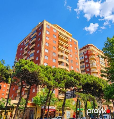 Satılır 3 otaqlı yeni tikili 101 m² — Bakı