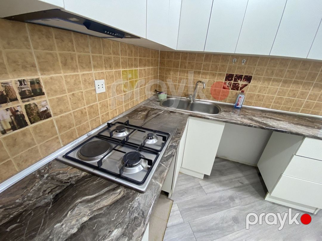 Satılır 2 otaqlı köhnə tikili 62 m² — Mənzil, Bakı (11)