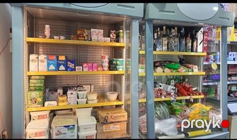2 eded sud vitrini birlikde 2200 Azn. Her biri ideal veziyyetde. Nol — Bakı