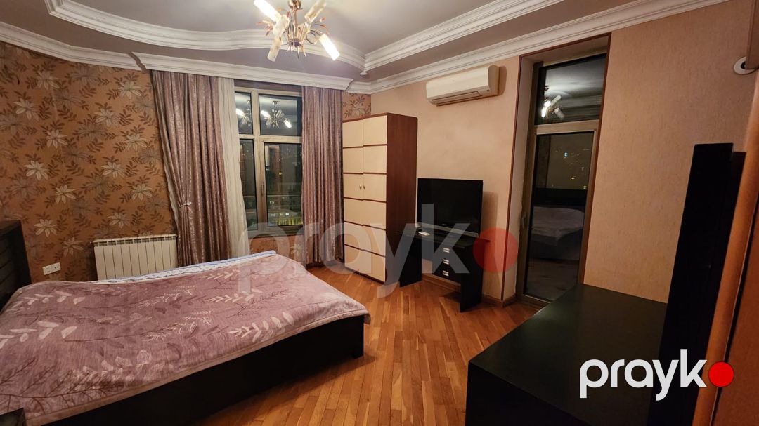 Satılır 4 otaqlı yeni tikili 215 m² — Mənzil, Bakı (9)