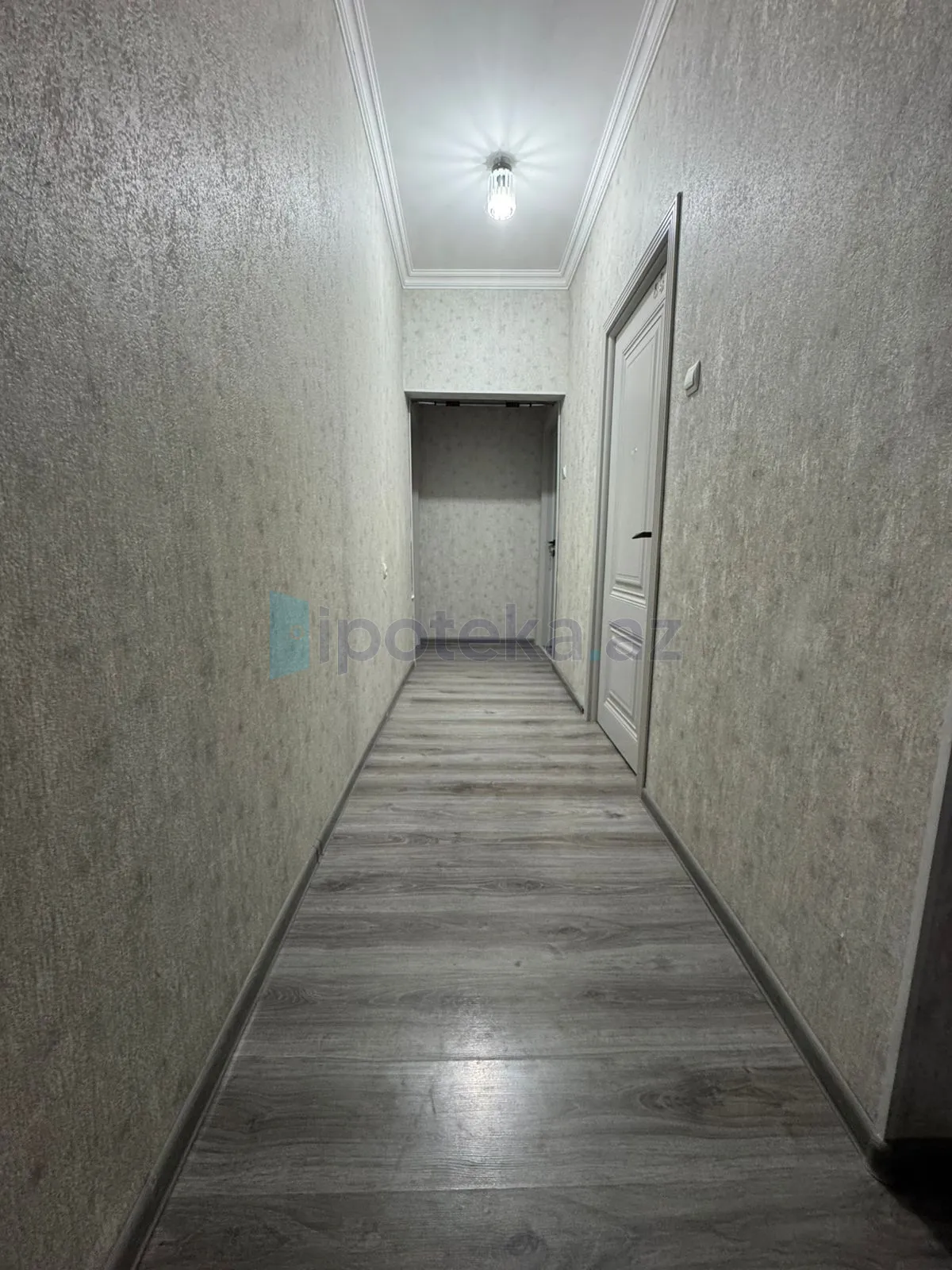 Satılır: 4 Otaq, Köhnə tikili, Sabunçu r., Bakıxanov q., 100.00 m² — Mənzil, Bakı (8)