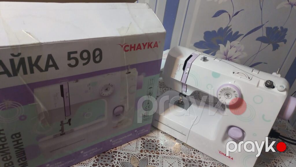 Chayka 590 tikiş maşını Xüsusiyyətlər: - 13 tikiş əməliyyatı: düz — Tikiş və işəmə maşınları, Xırdalan