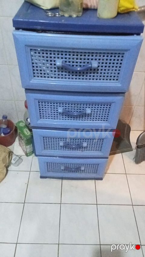 Plastik çəkmeçəli dolab - Material: davamlı plastik - Rəng: göy
