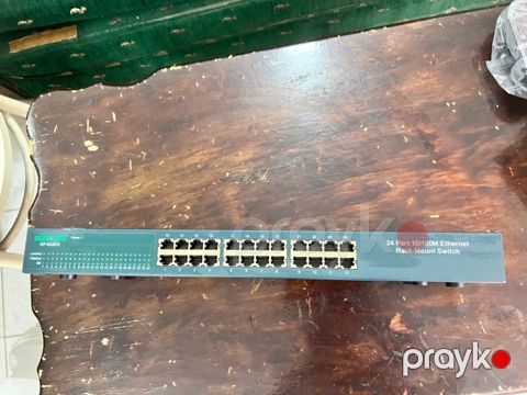 Hub 24 və 16 port — Bakı