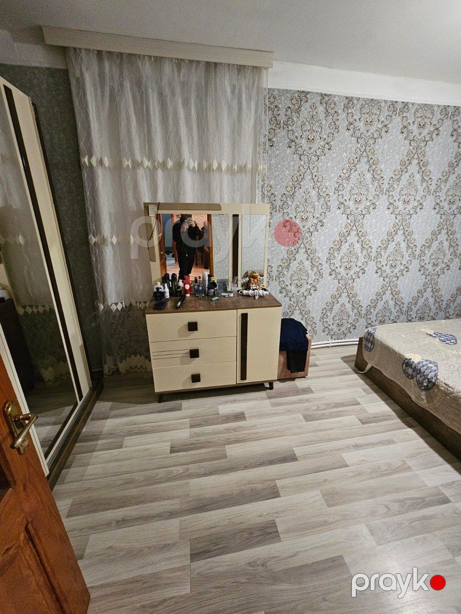 Satılır 2 otaqlı köhnə tikili 52 m² — Mənzil, Bakı (2)