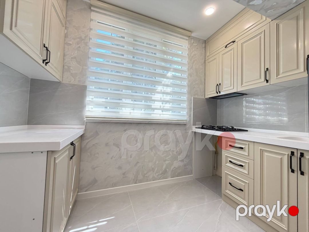 Satılır 3 otaqlı köhnə tikili 65 m² — Mənzil, Bakı (10)