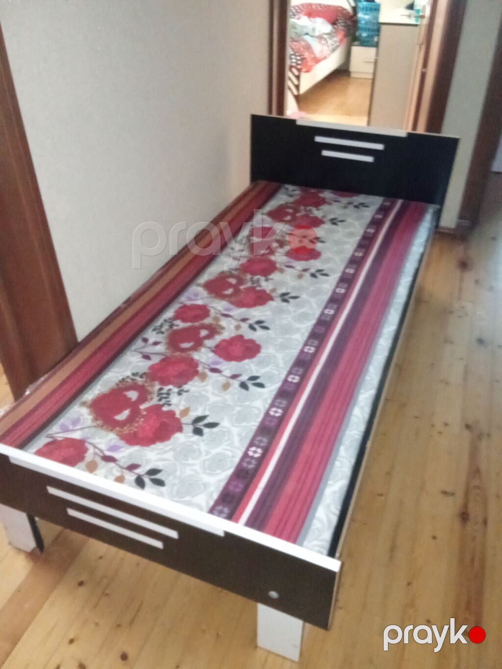 Tək nəfərlik çarpayı - Ölçü: təxmini 90×190 sm (standart tək — Yataqlar, Saray (2)