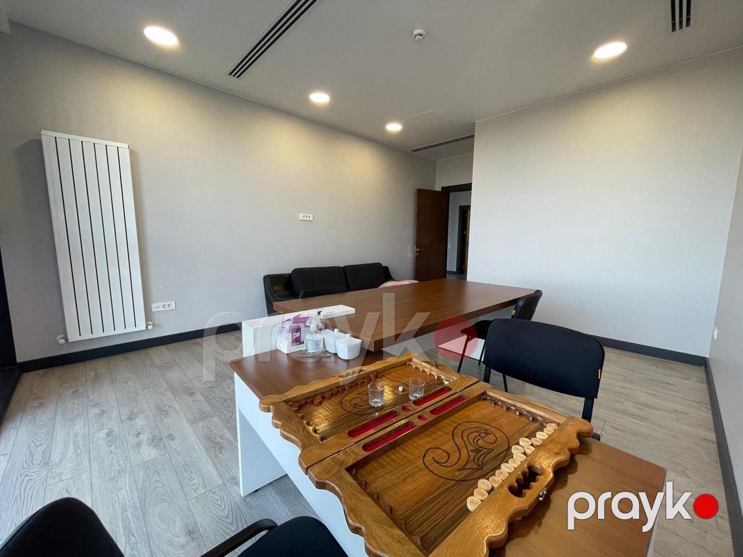 İcarəyə verilir 3 otaqlı ofis 131 m² — Ofis, Bakı