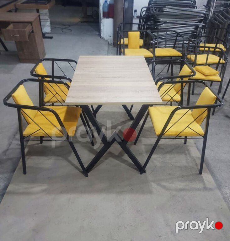 Masa və oturacaqlar — Mebel, Bakı