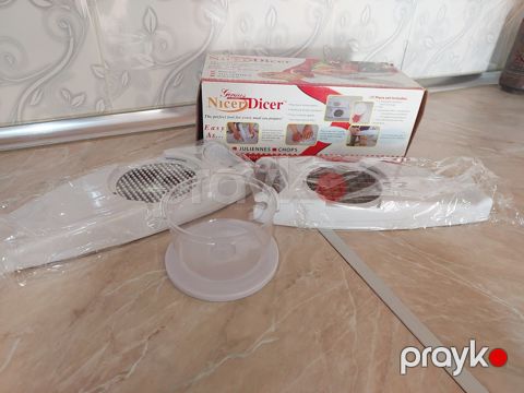 Salat doğrayan — Bakı