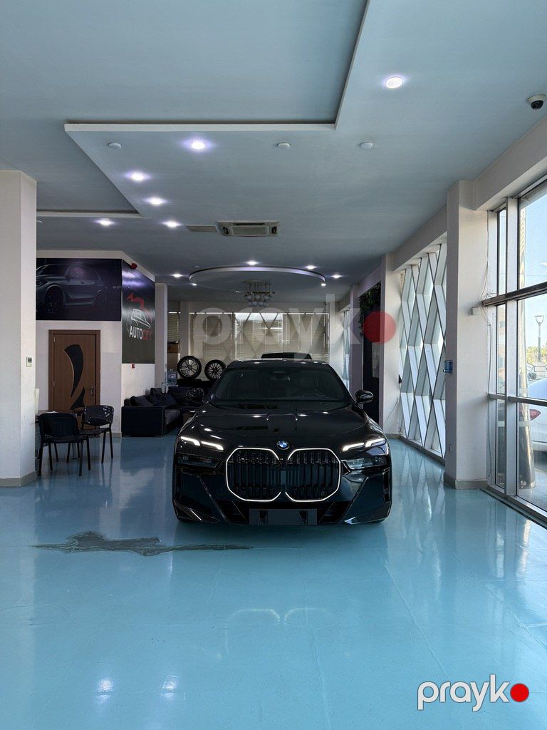 BMW 740, 3.0 L, 2024 il, 41 000 km — Avtomobillər, Bakı