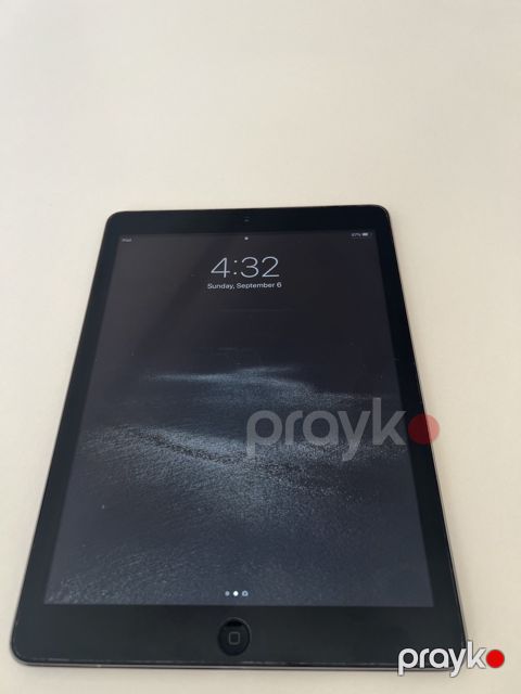 Apple iPad Air MD786AE/A — Bakı