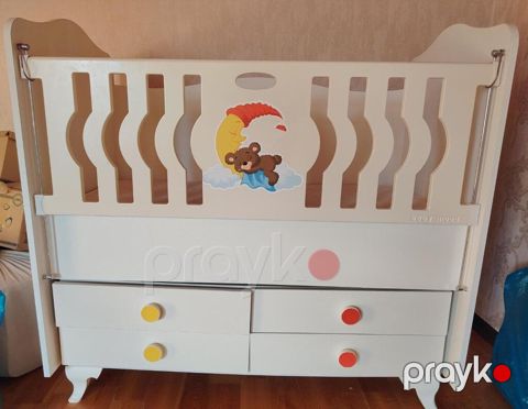 Besik 90 azn Baby Mood firması Keyfiyyətli MDF material Yellənmə — Bakı