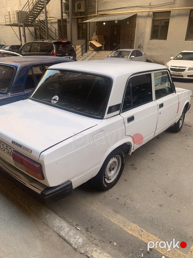 Lada (VAZ) 2107, 1.6 L, 1997 il, 256 000 km — Avtomobillər, Bakı (6)