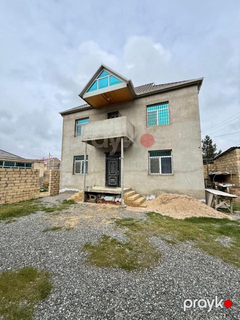 Həyət evi, Əsəd Həsənov küç — Bakı