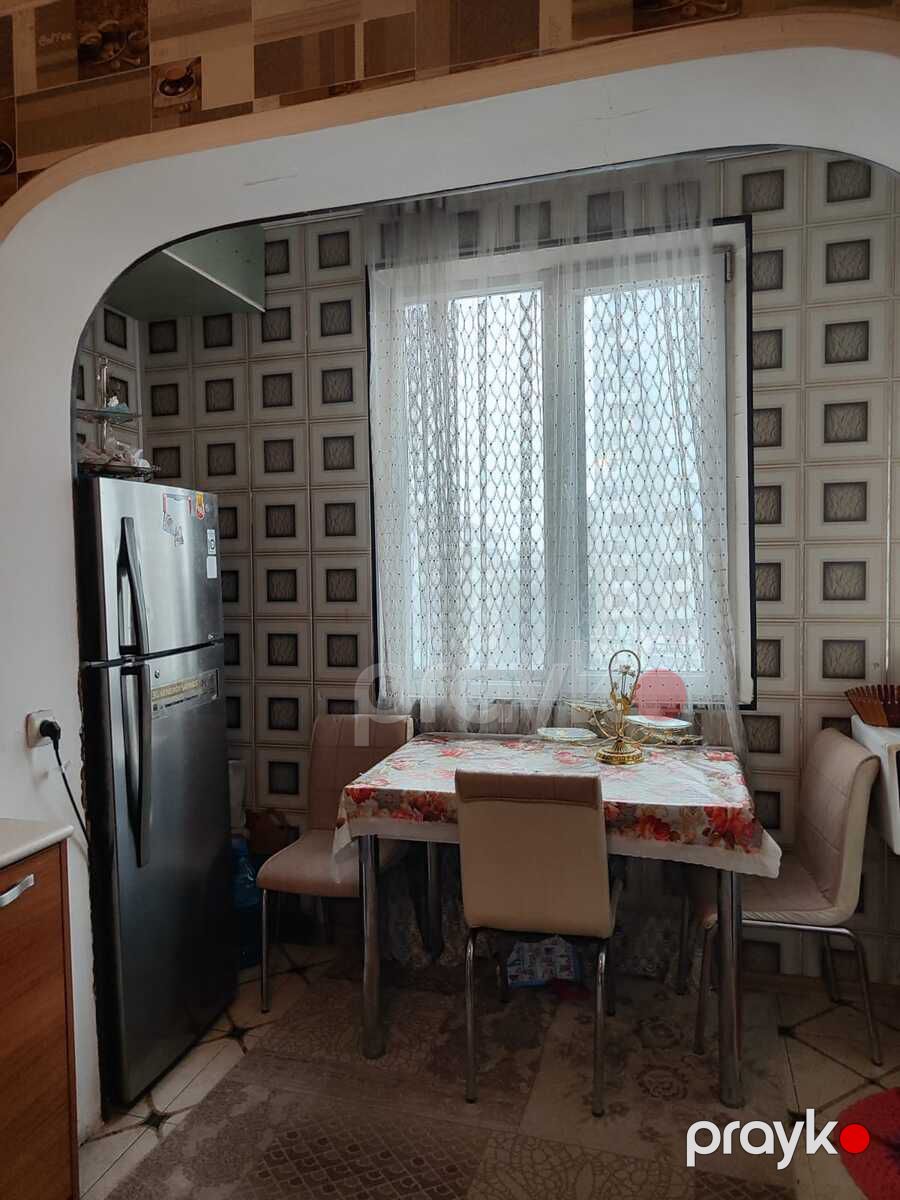 Satılır 2 otaqlı köhnə tikili 65 m² — Mənzil, Bakı (12)
