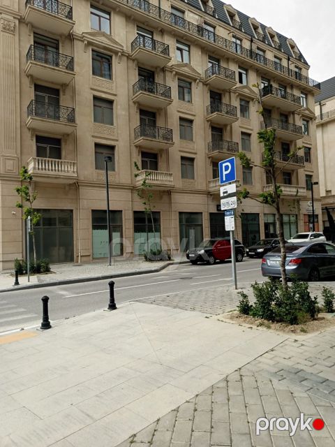 Satılır 3 otaqlı yeni tikili 121 m² — Bakı