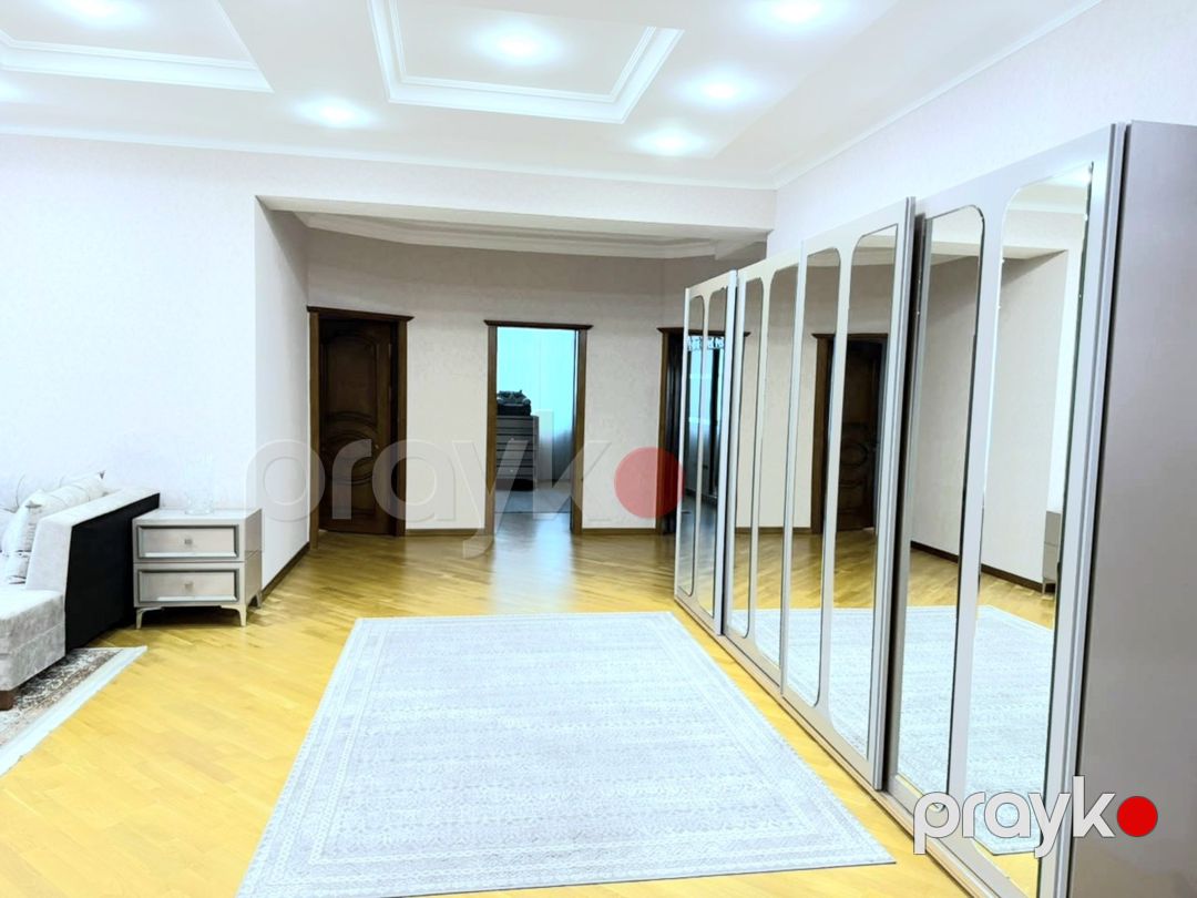 Satılır 4 otaqlı yeni tikili 214 m² — Mənzil, Bakı (3)