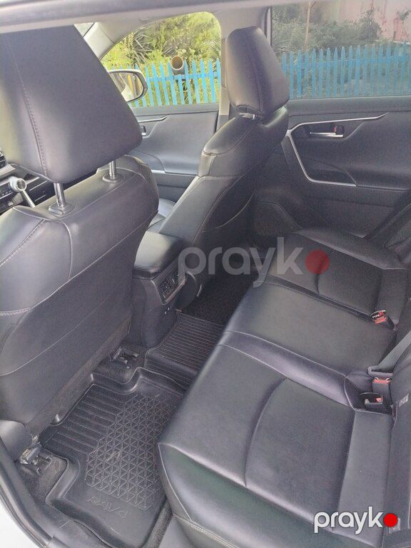 Toyota RAV4, 2.0 L, 2020 il, 200 000 km — Avtomobillər, Bakı (5)