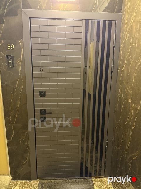 Satılır 3 otaqlı köhnə tikili 82 m² — Bakı