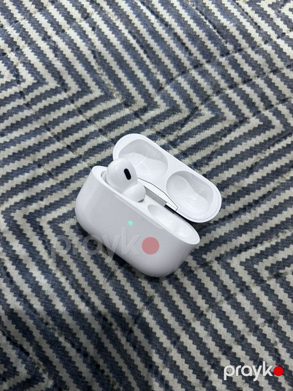 Airpods pro 2 type c demek olar ideal veziyyetdedi hech prablemi yoxdu — Qulaqcıqlar, Bakı (3)