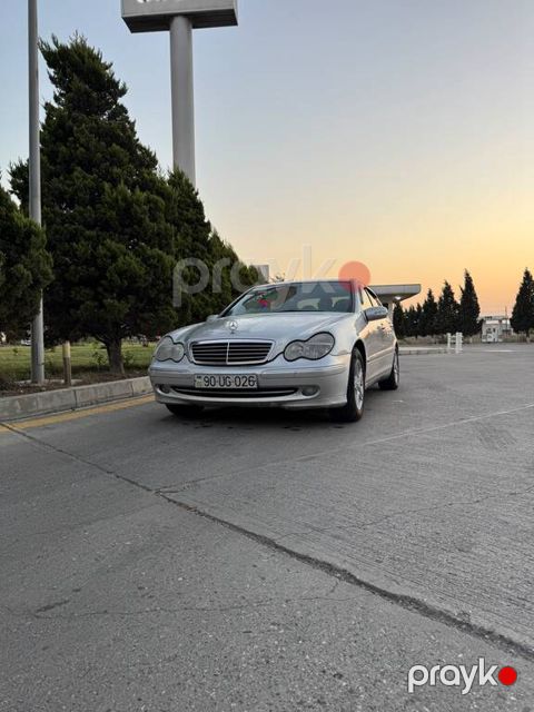 Mercedes C 200, 2.0 L, 2000 il, 350 000 km — Bakı