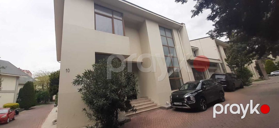 İcarəyə verilir 5 otaqlı həyət evi/bağ evi 303 m² — Ev, villa, Bakı
