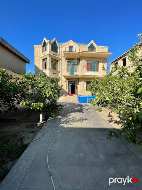 Satılır 6 otaqlı həyət evi/bağ evi 415 m² — Bakı