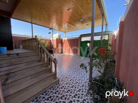 Satılır 4 otaqlı həyət evi/bağ evi 110 m² — Bakı