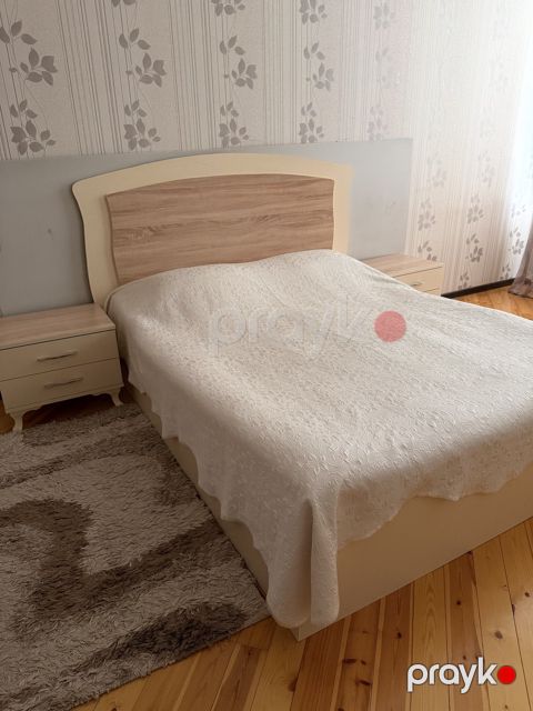 Çarpayı və tumbalar — Bakı