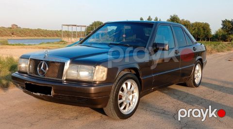 Mercedes 190, 2.0 L, 1991 il, 250 000 km — Şirvan