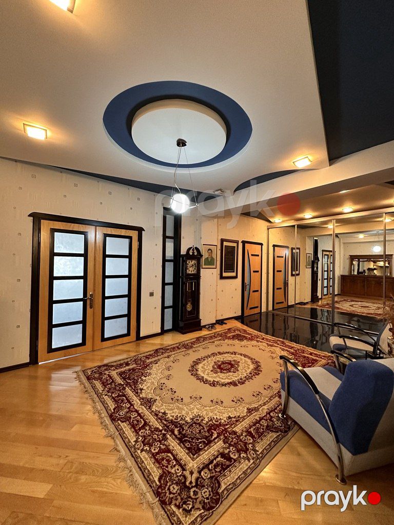 Satılır 5 otaqlı yeni tikili 285 m² — Mənzil, Bakı (2)