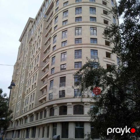 İcarəyə verilir 4 otaqlı yeni tikili 165 m² — Bakı
