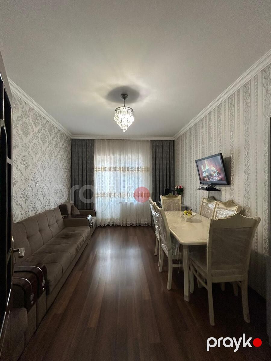 Satılır 4 otaqlı köhnə tikili 110 m² — Mənzil, Bakı (2)