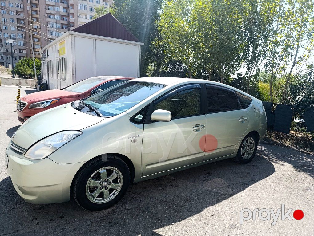 Toyota Prius, 1.5 L, 1.3 kWh, 2006 il, 300 000 km — Avtomobillər, Bakı (3)