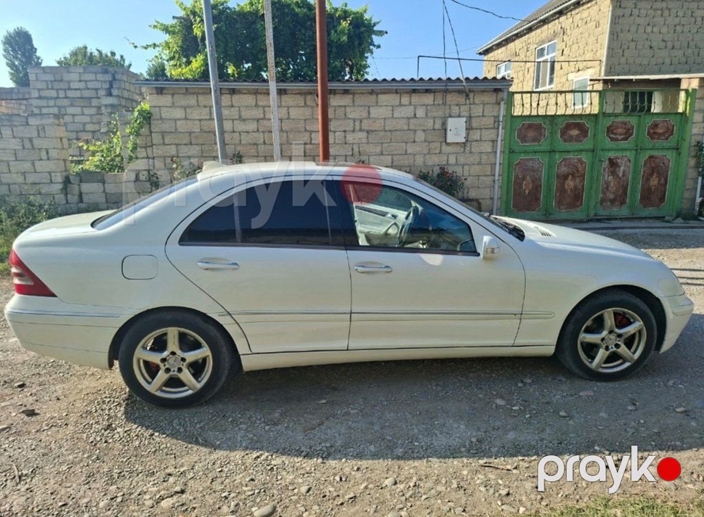 Mercedes C 240 4MATIC, 2.6 L, 2003 il, 450 000 km — Avtomobillər, Bakı (2)