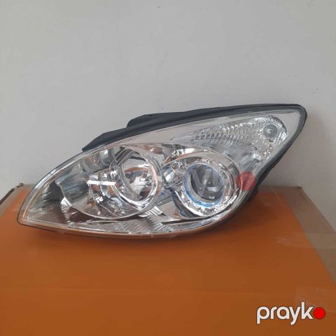 "Hyundai İ30 2009" farası — Bakı