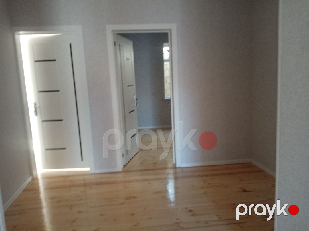 Həyət evi, Lökbatan qəs — Ev, villa, Bakı (6)