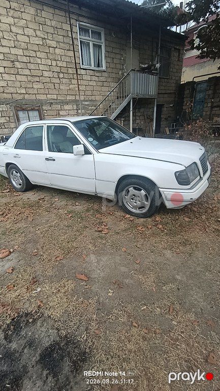 Mercedes E 250, 2.5 L, 1993 il, 350 000 km — Avtomobillər, Bakı (5)