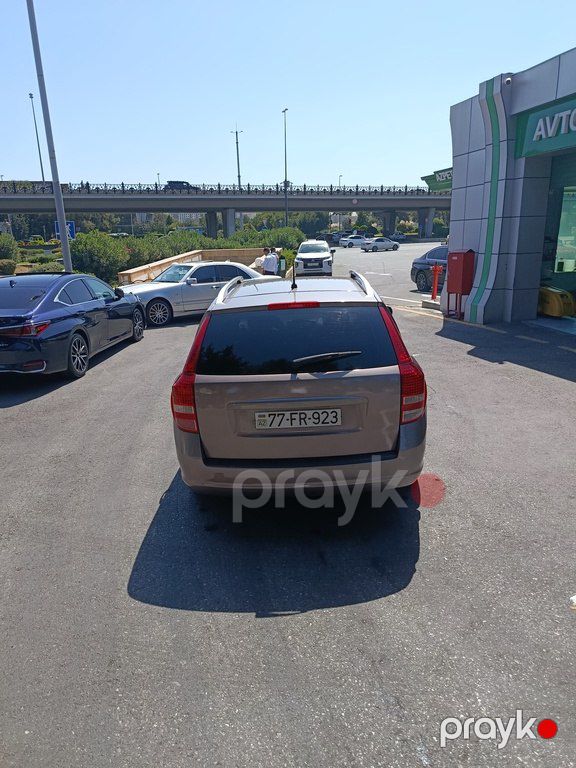 Kia Ceed SW, 1.6 L, 2010 il, 300 008 km — Avtomobillər, Bakı (3)