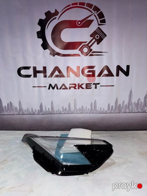 Changan Uni z fara şüşələri — Bakı