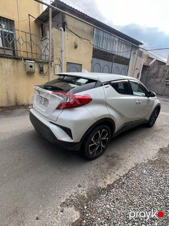 Toyota C-HR, 2.0 L, 2020 il, 101 000 km — Avtomobillər, Bakı (5)