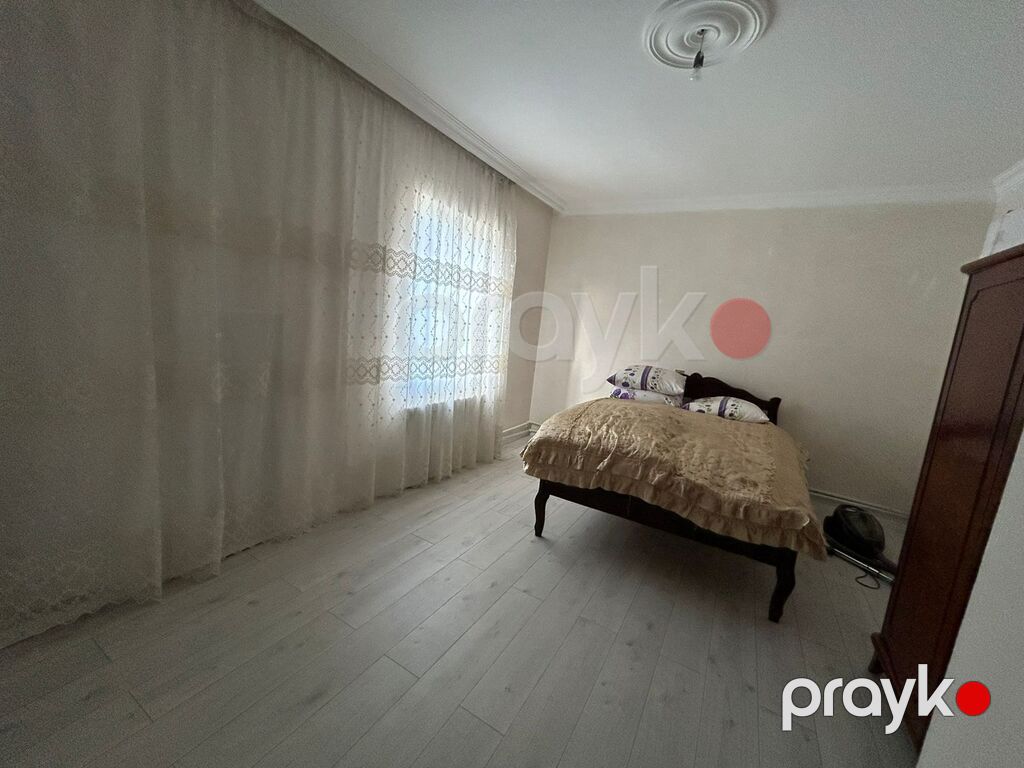 Kənd xirdalanda 4 nömrəli məktəbdə yaxınlıqda 2metefeli Adelaide heyet — Ev, villa, Xırdalan (2)
