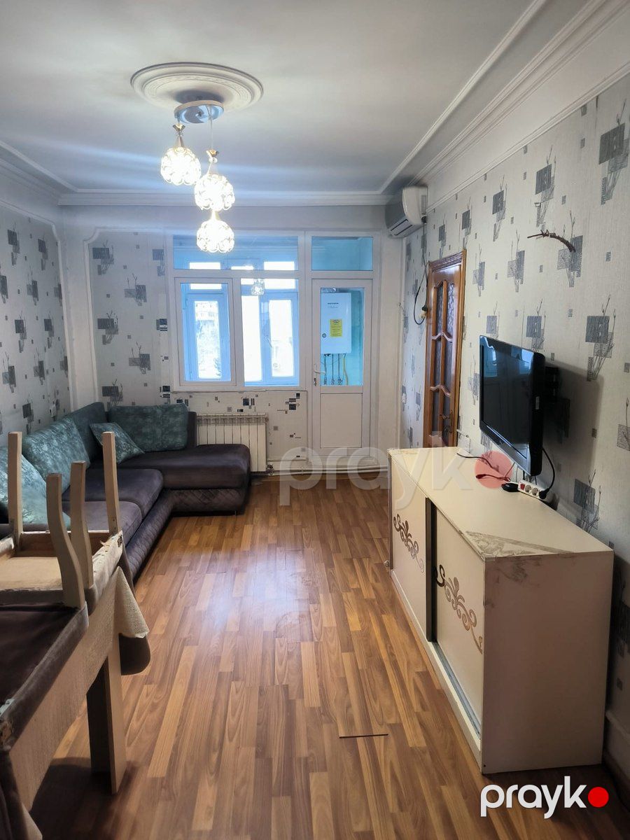 İcarəyə verilir 2 otaqlı köhnə tikili 53 m² — Mənzil, Bakı (10)
