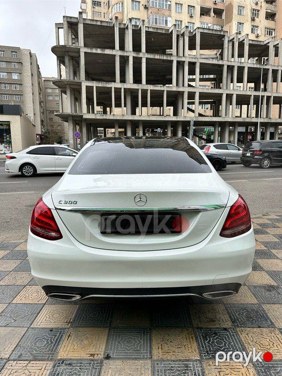 Mercedes C 300, 2.0 L, 2016 il, 141 000 km — Avtomobillər, Bakı (4)