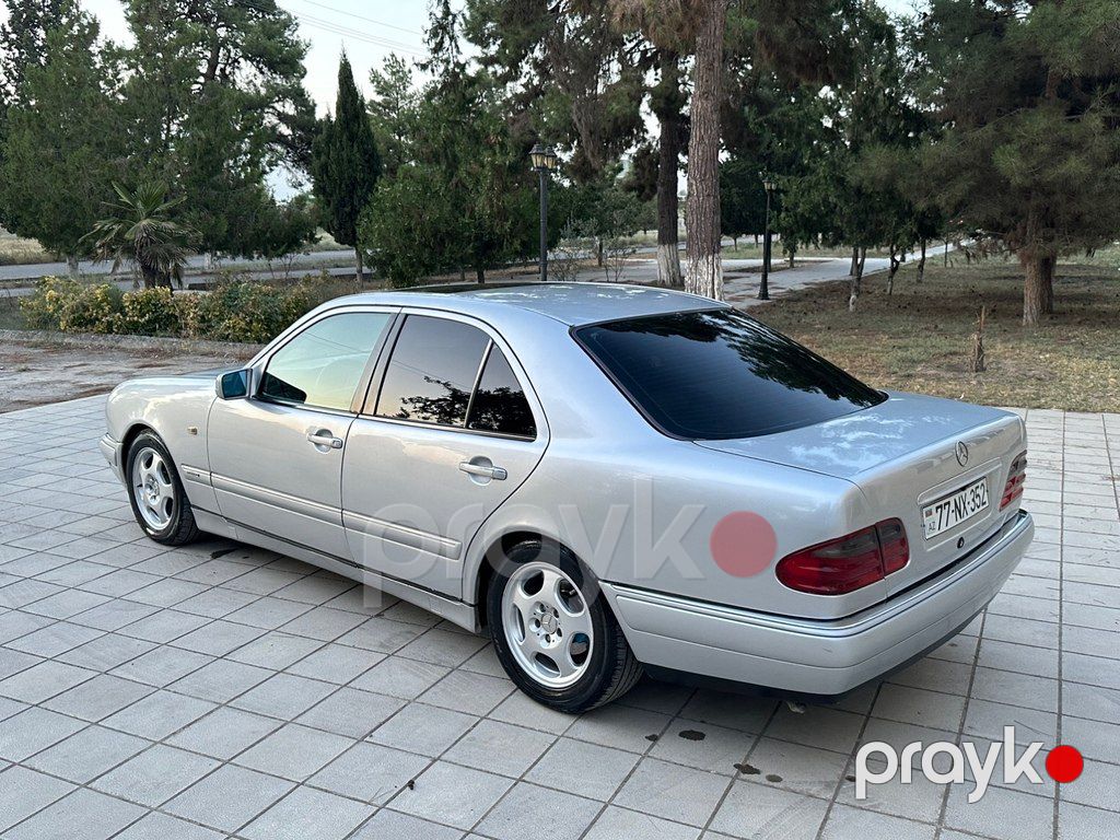 Mercedes E 240, 2.4 L, 1998 il, 270 000 km — Avtomobillər, Salyan (7)