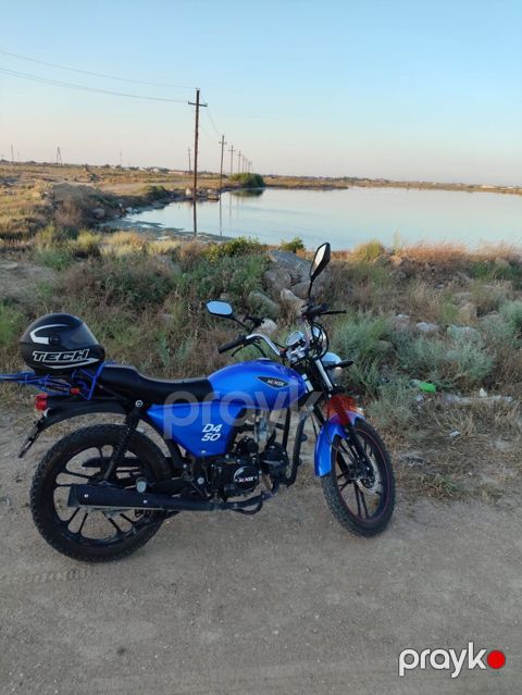 MSK D4 50 motosiklet - Rəng: mavi - Model üzərində “MSK” emblemi və — Digah