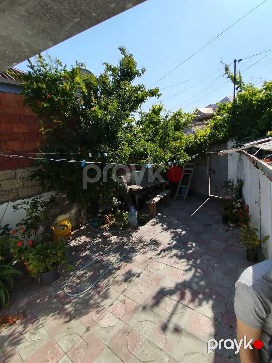Satılır 4 otaqlı həyət evi/bağ evi 120 m² — Ev, villa, Bakı (2)