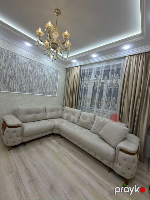 Künc divan — Xırdalan