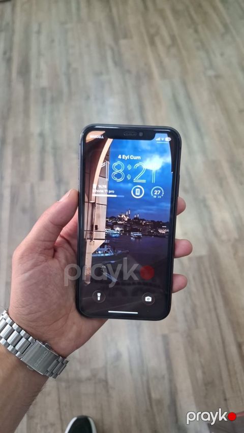 Apple iPhone 11 Black 64GB/4GB — Bakı